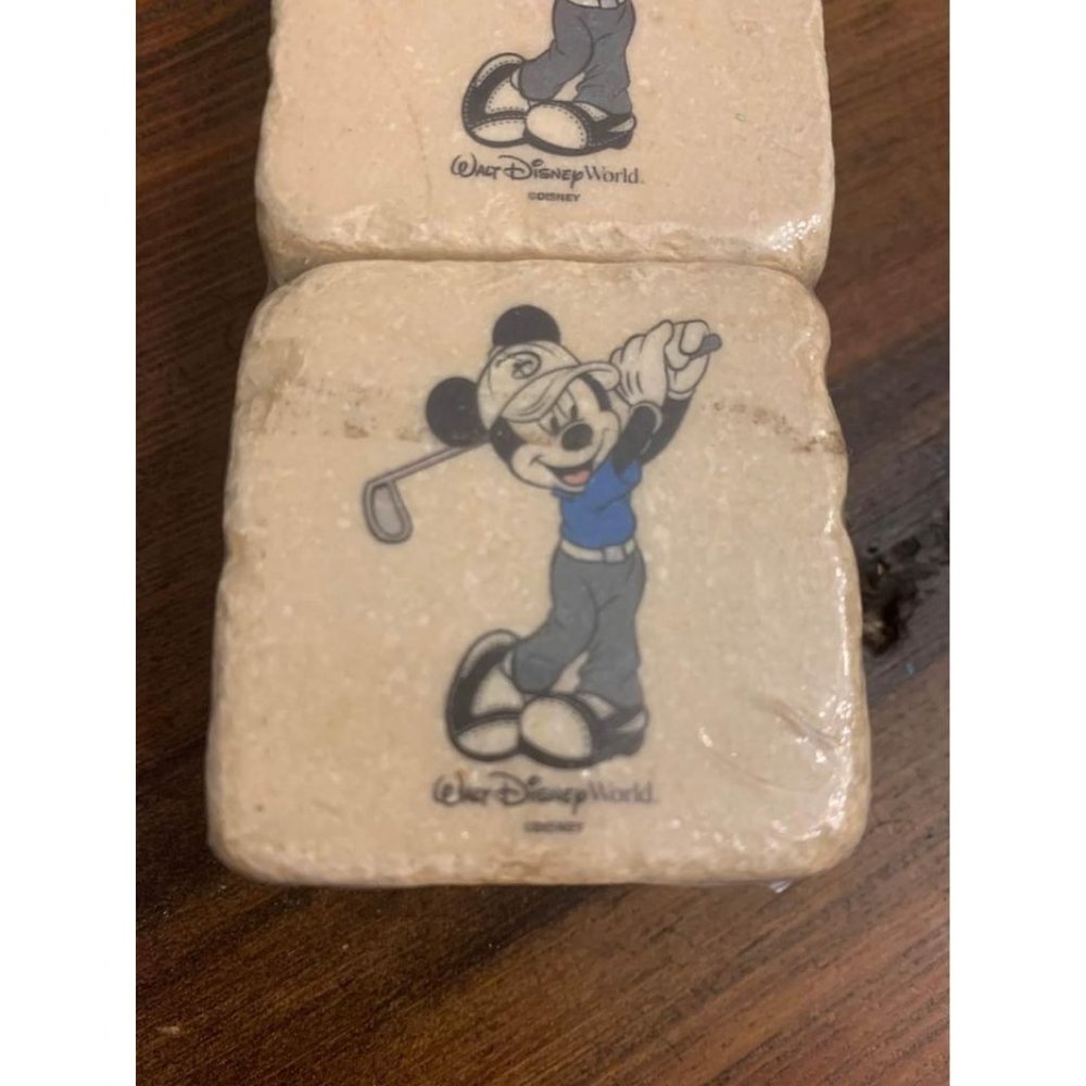 Walt Disney World Golf napkin rings, set of four, NEW in the package - Picture 2 of 4
